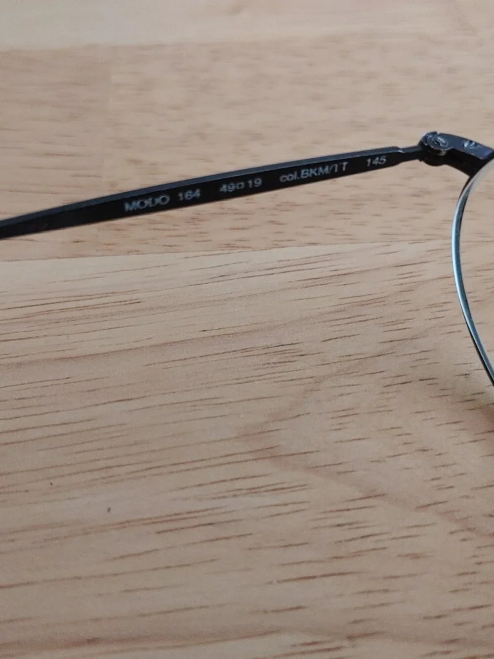 Vintage MODO 164 Black Rim Metal Oval Glasses Made in Italy